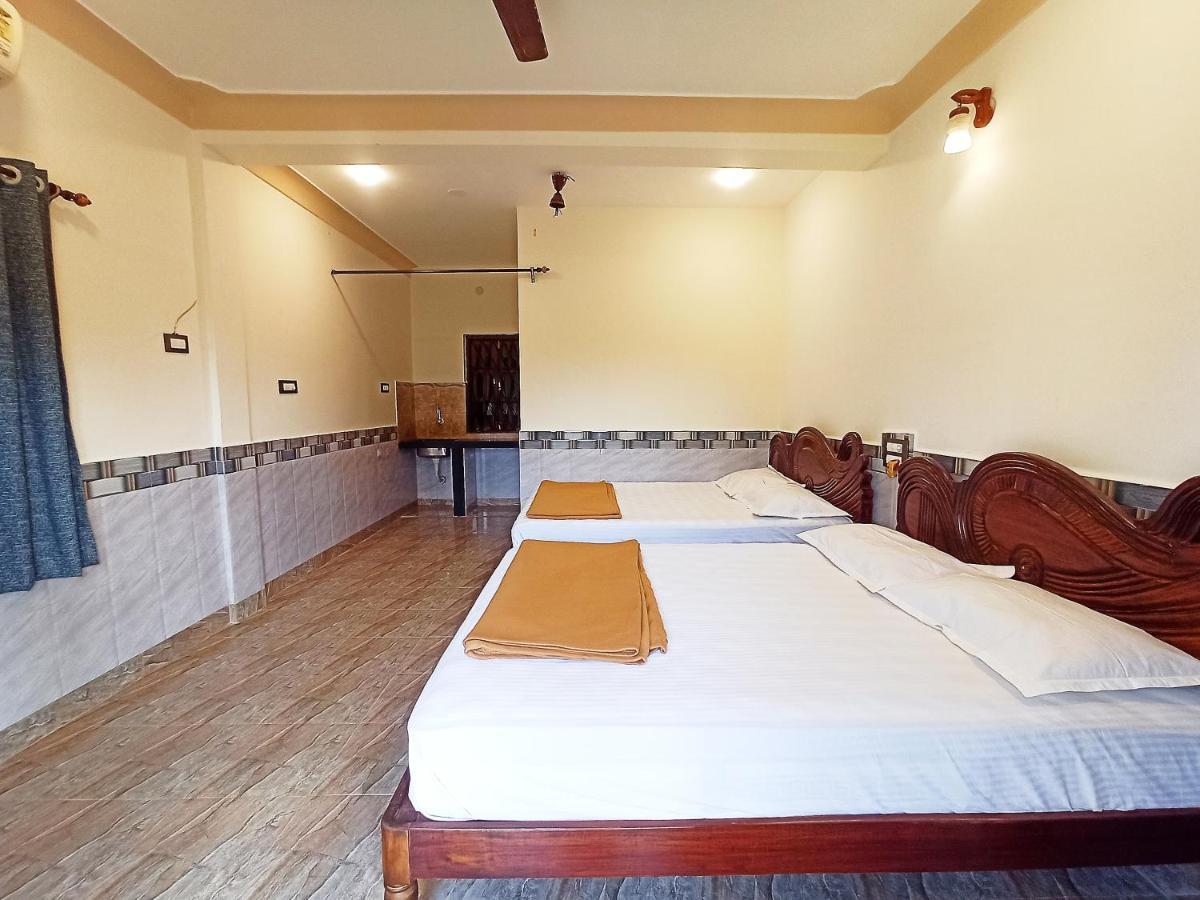 Guest house Monica Residency